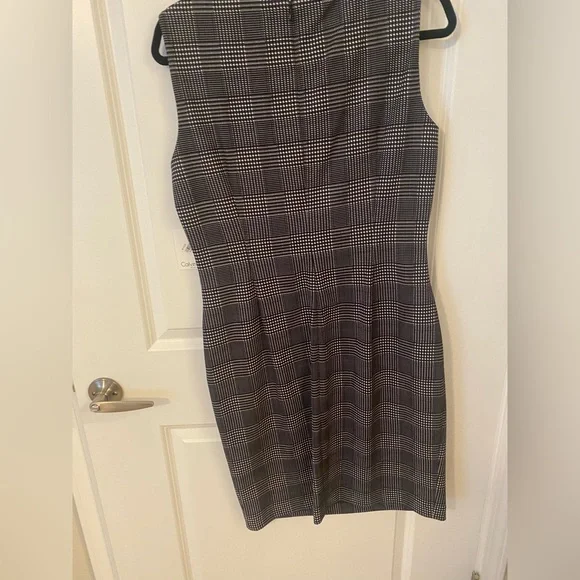 NWT Calvin Klein Business Savvy Dress - Picture 3 of 4